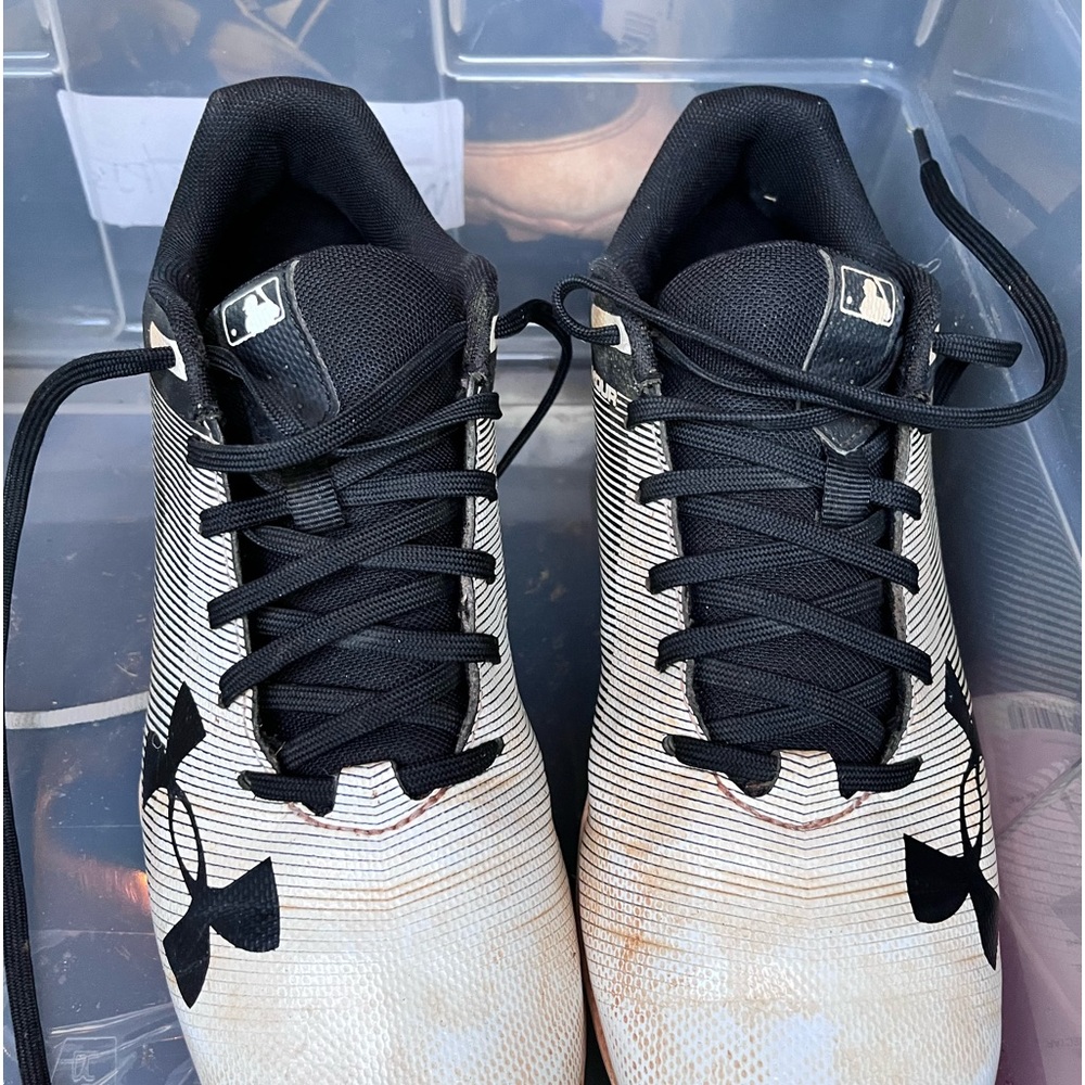 Boys 6.5 cleats